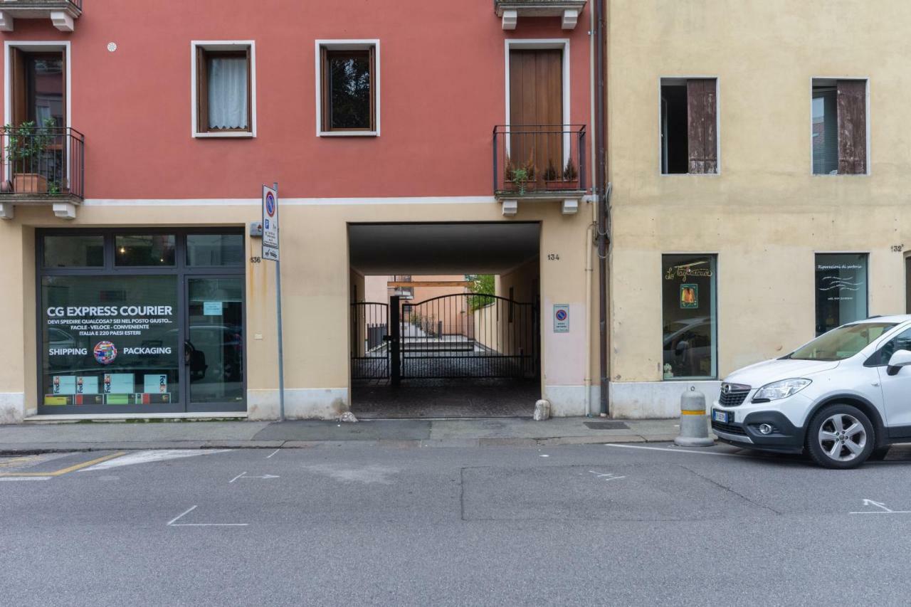 La Casa Di Leo Apartment Vicenza Exterior foto